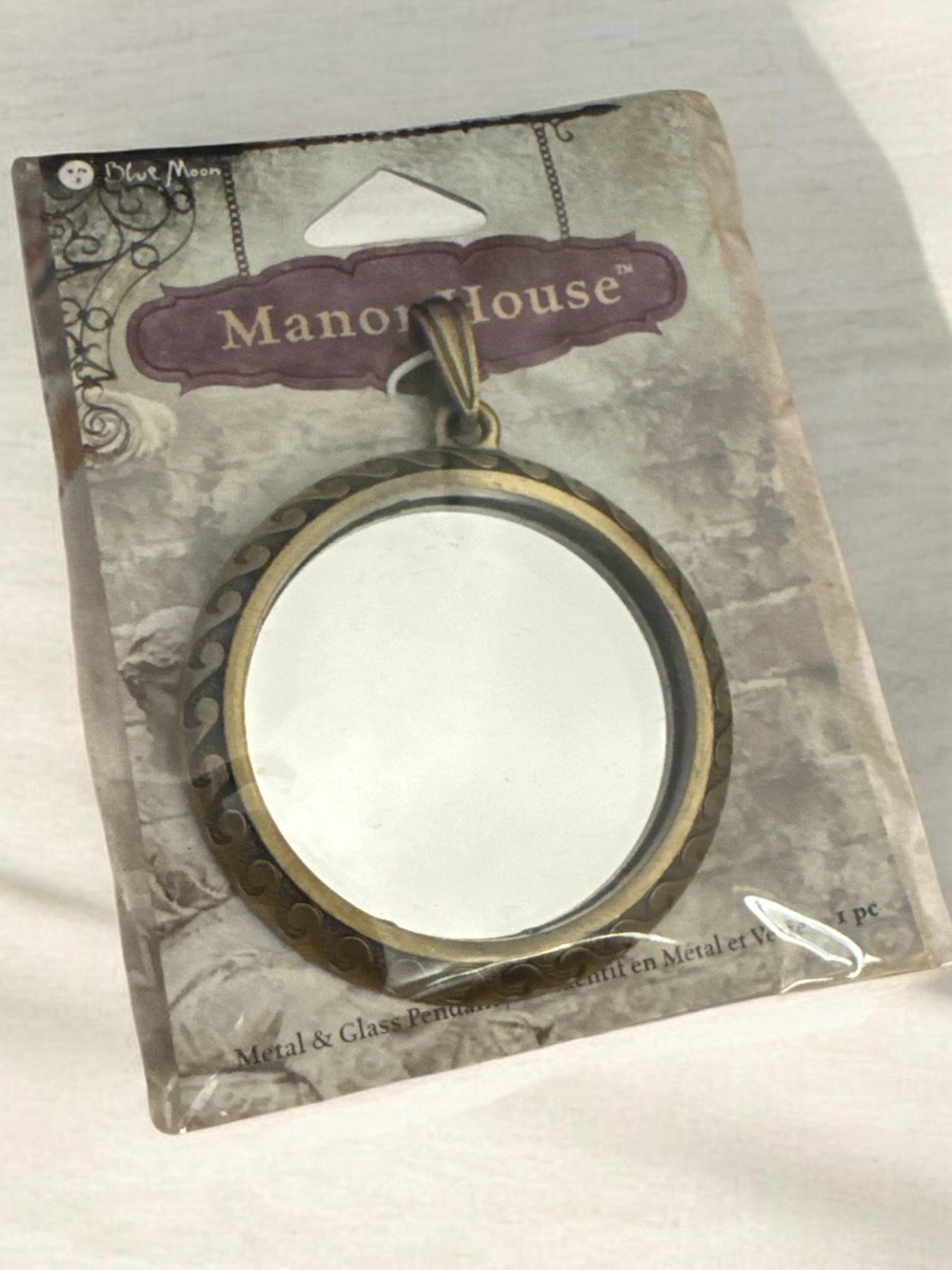 Antique Brass Round Pendant Mirror - Brass Finish